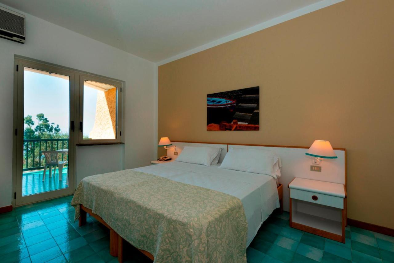 Triple Room Terrace,947720503:JPEG